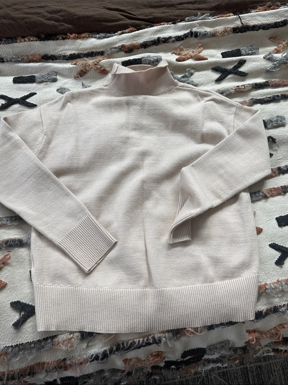 Oak + Fort Cream Turtleneck Knit Sweater - Women's Classic Pullover